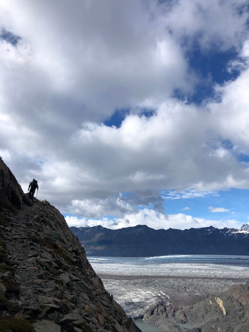 9431EB65-3F76-40A7-8BD1-250CC9A1CFEE